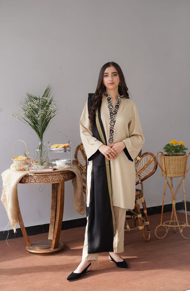 URGE DHANAK 3PC EMBROIDERED